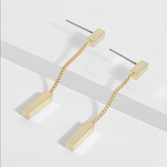 Gold Dangle Earrings - Picture 1 of 2